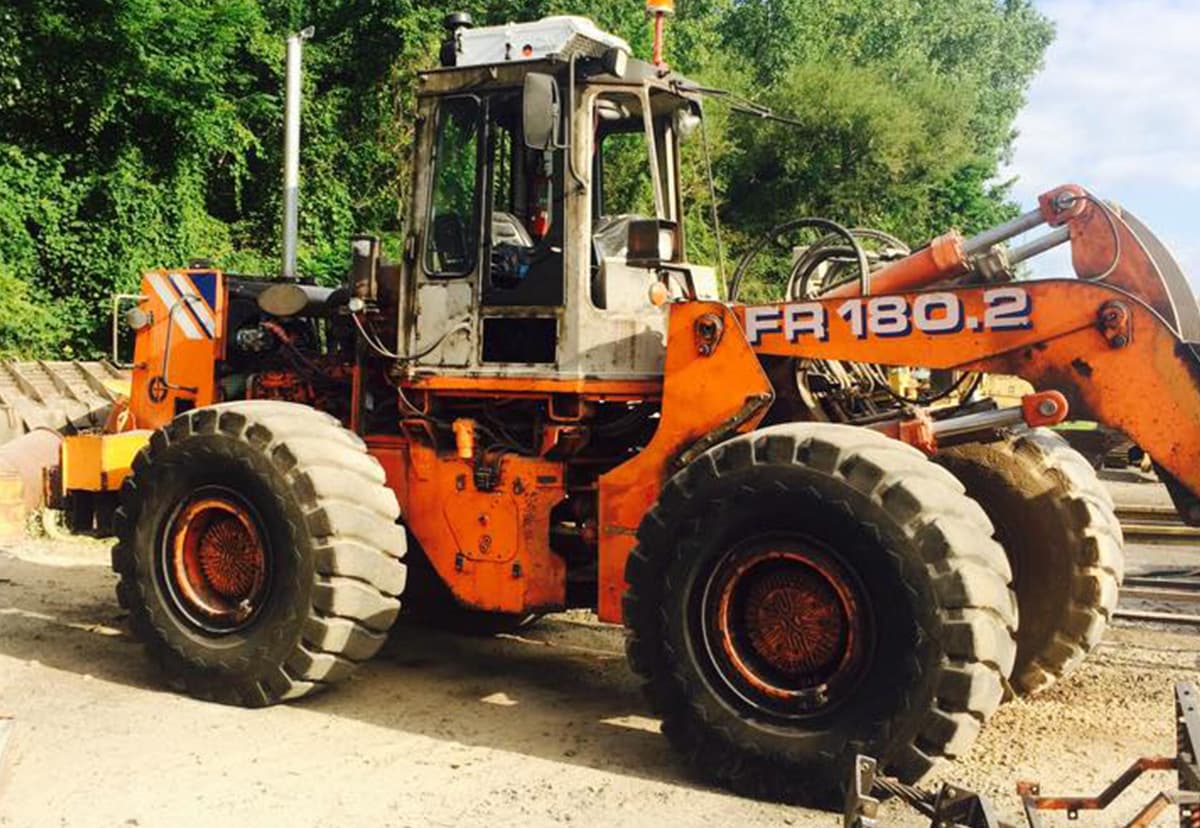 Industrial dust-free blasting and restoration project by Lakelands (project 4)