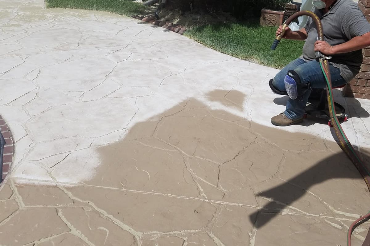 Residential dust-free blasting and restoration project by Lakelands (project 7)